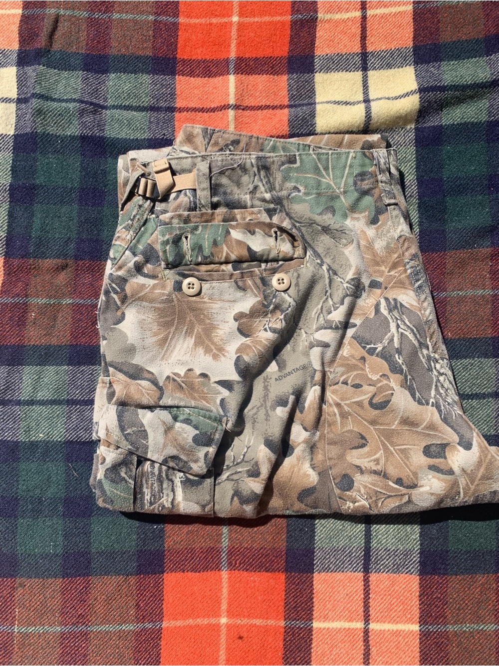 Vintage Y2K Tru-Spec cotton poly forest camo hunting cargo pants